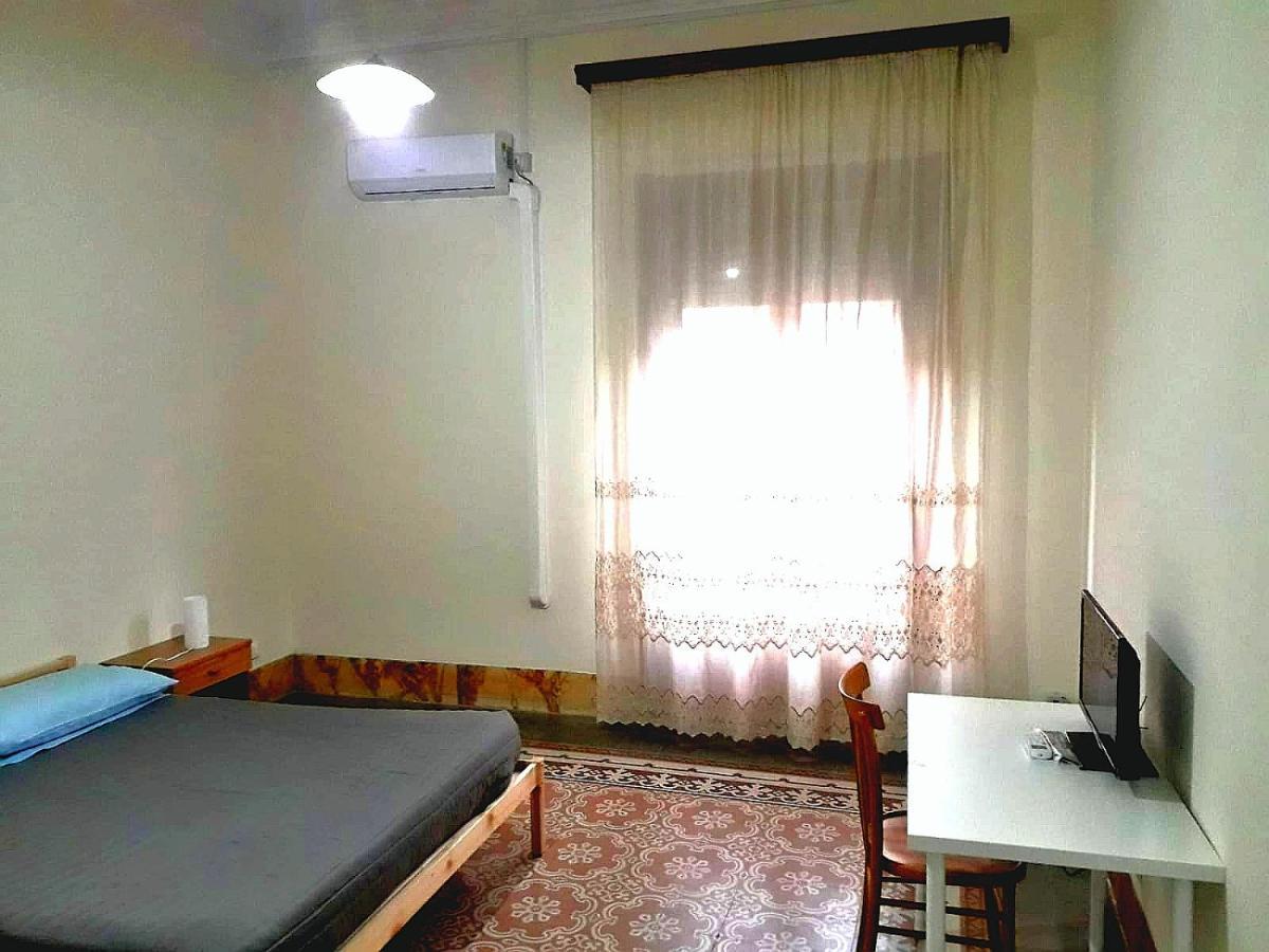 Basic Triple Room with Shared Bathroom