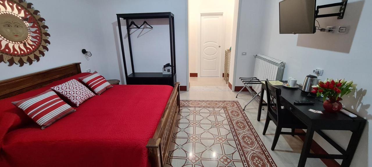Double Room Private Bathroom