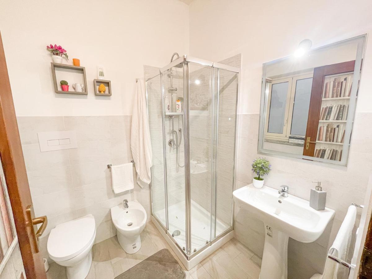 Triple Room with Shared Bathroom
