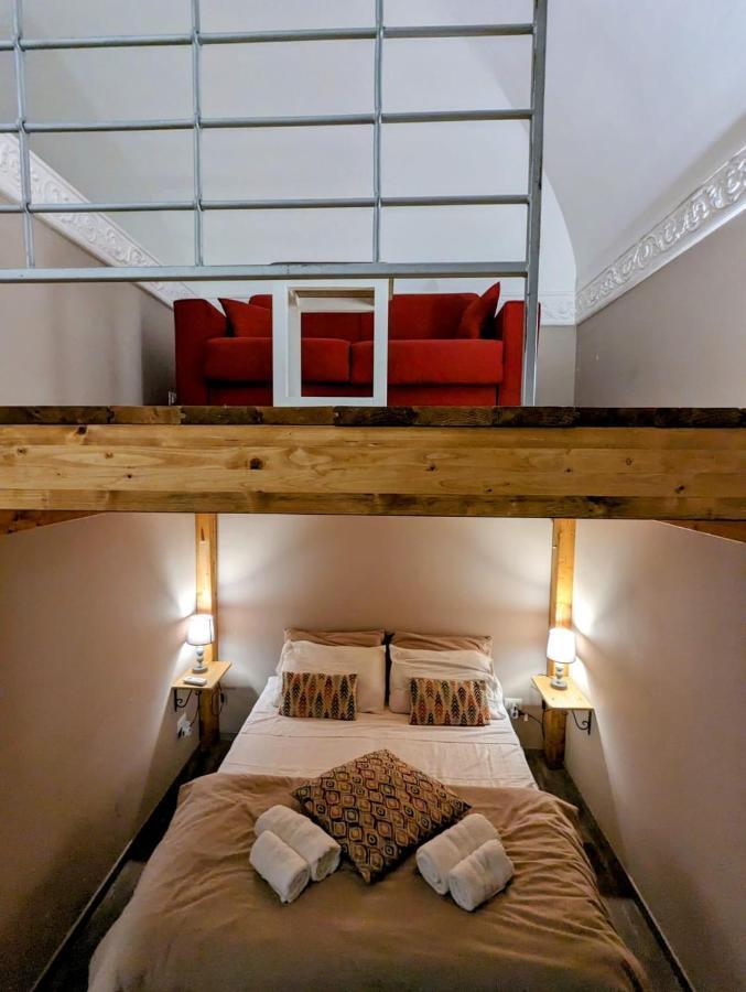 Standard Double Room,1333124075:JPEG