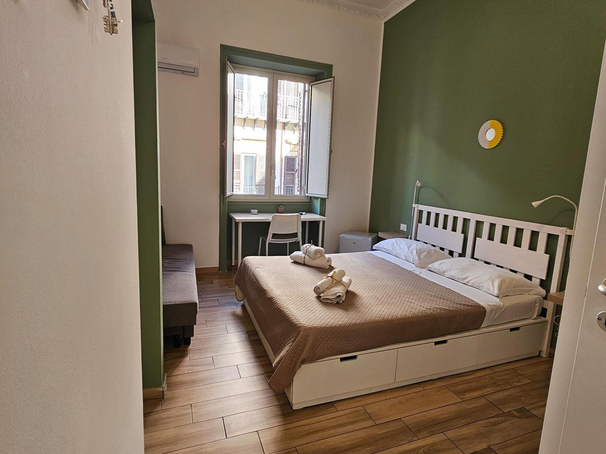 Deluxe Triple Room