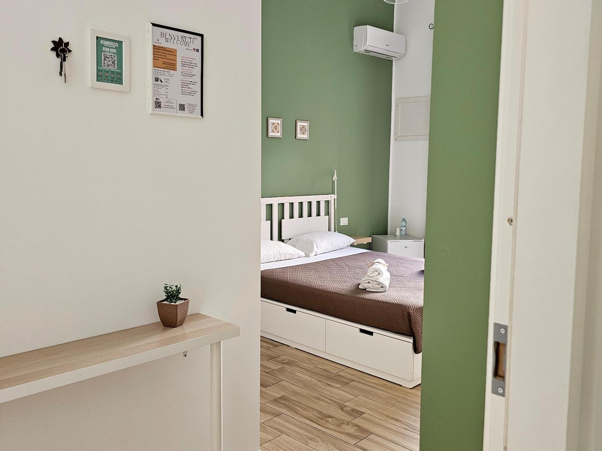 Deluxe Double Room with Balcony