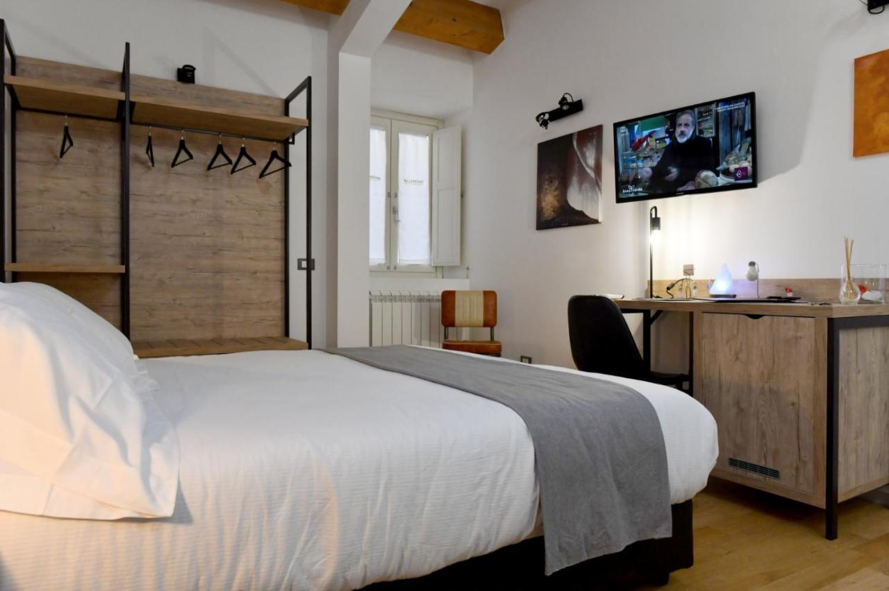 Double Room Private External Bathroom