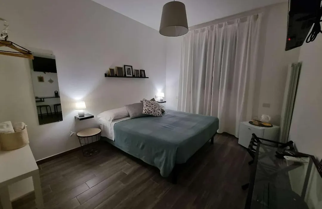 Residenza Tarzana-1