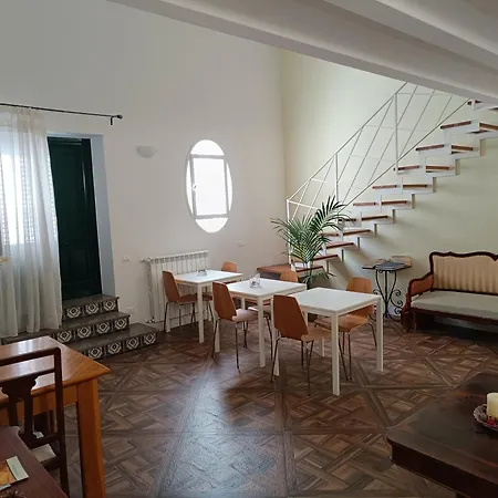 Demetra Rooms-2