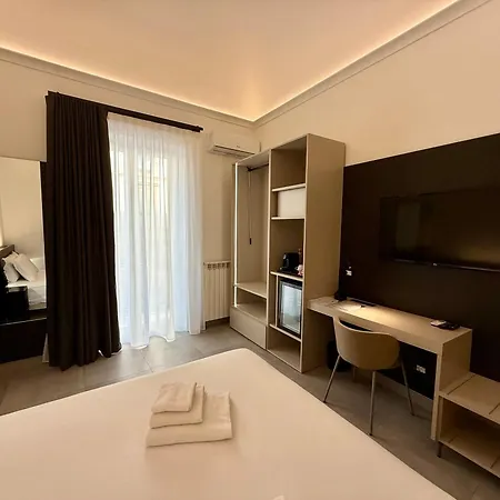 Le Quattro Stagioni - Rooms & Suites-2