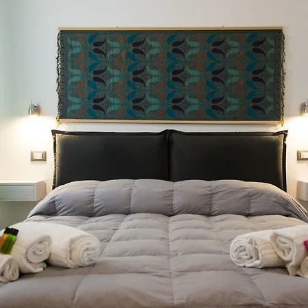 My Way - Suite - Rooms - Palazzo San Matteo-2